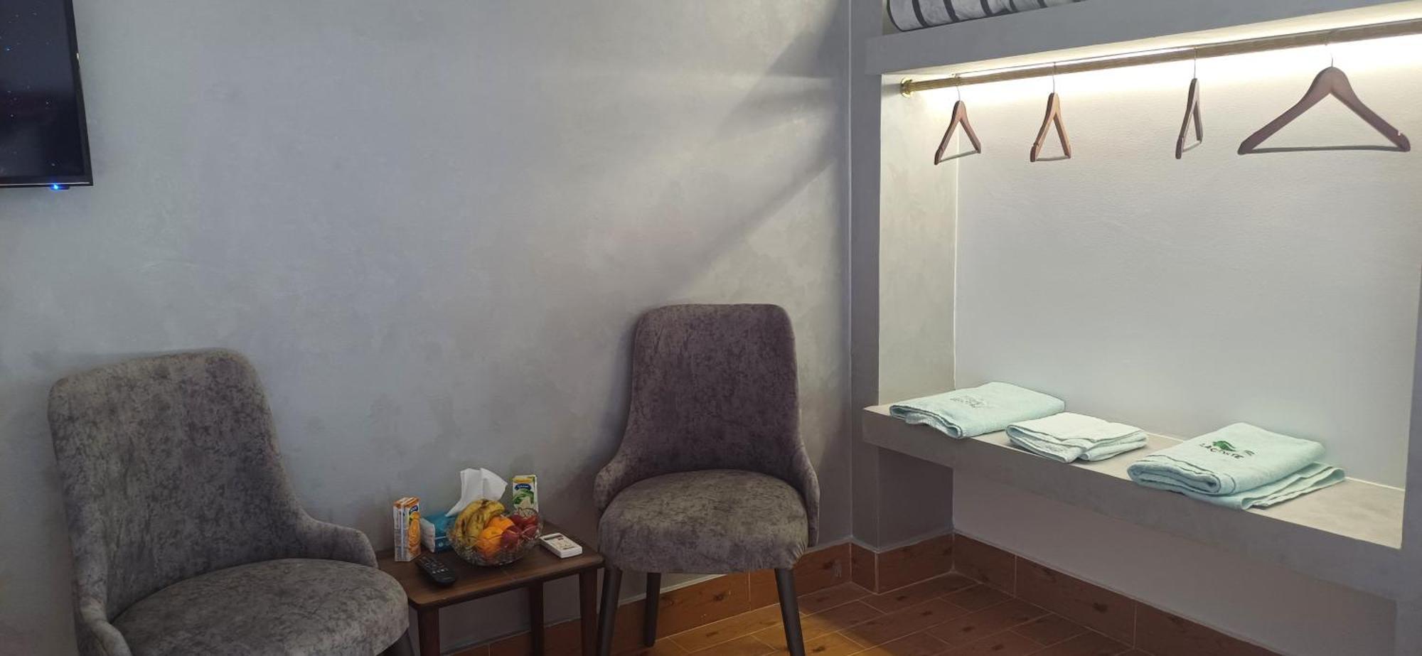 Pyramids Kingdom Hotel Kafret el-Gabal Екстериор снимка