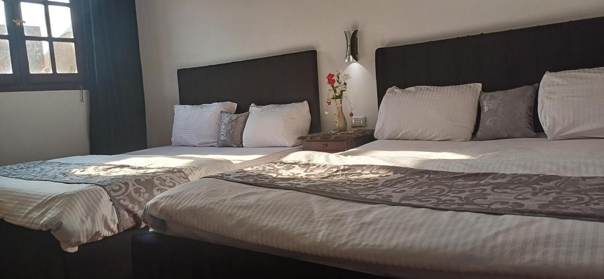 Pyramids Kingdom Hotel Kafret el-Gabal Екстериор снимка