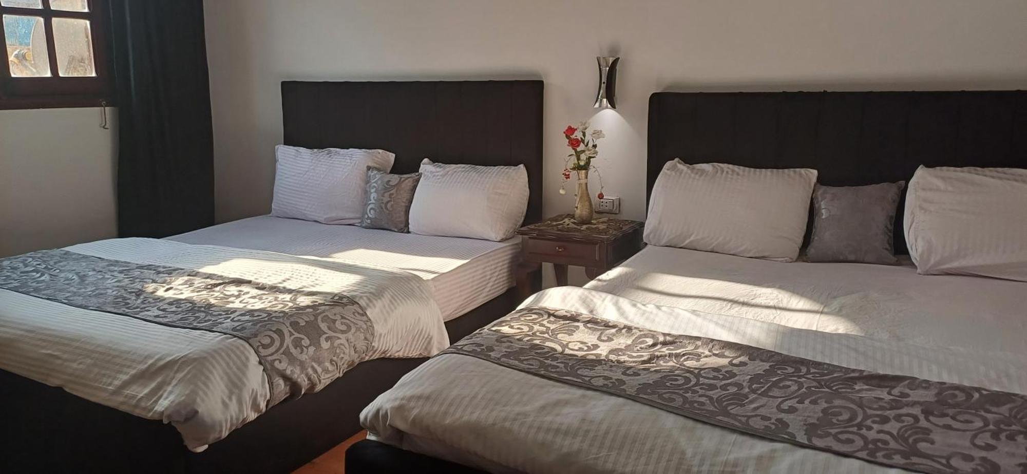 Pyramids Kingdom Hotel Kafret el-Gabal Екстериор снимка
