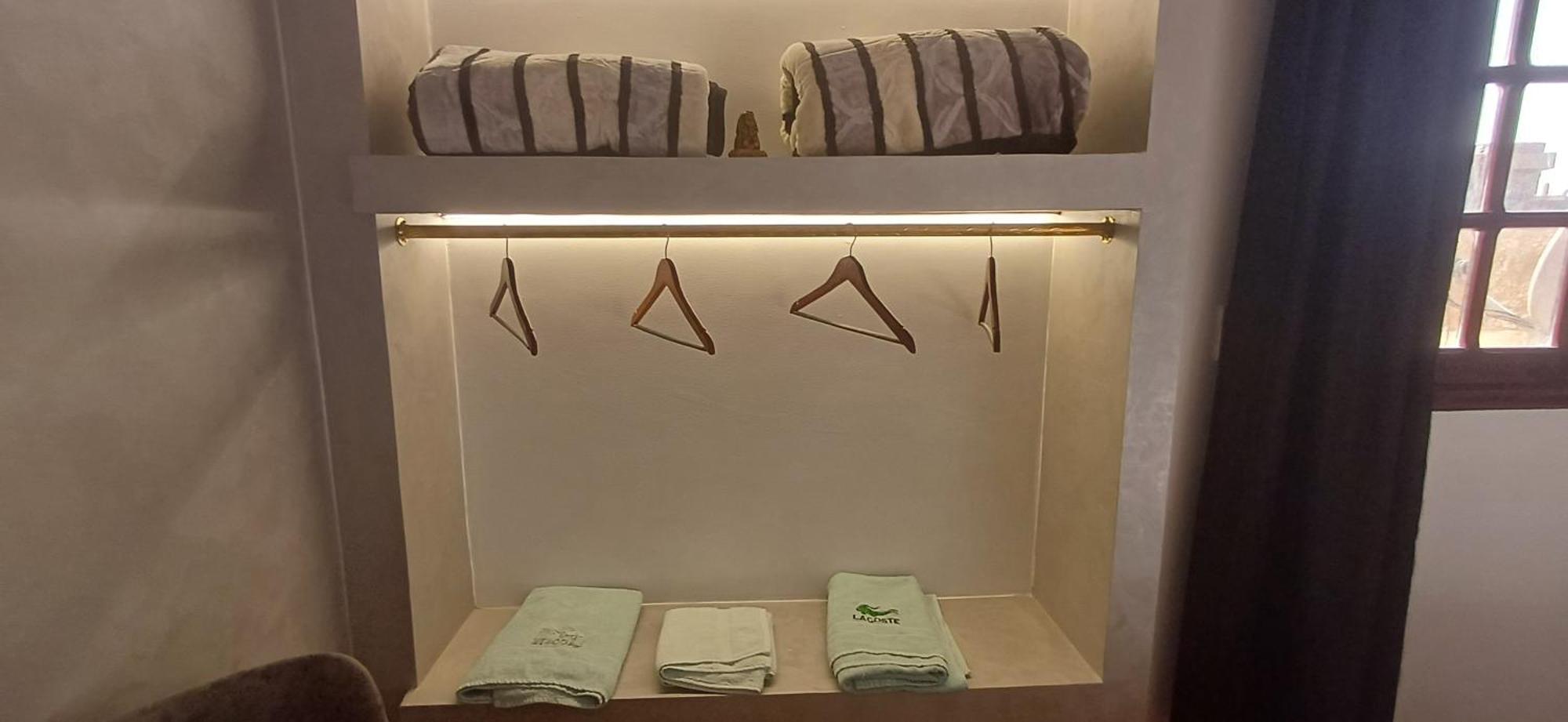 Pyramids Kingdom Hotel Kafret el-Gabal Екстериор снимка