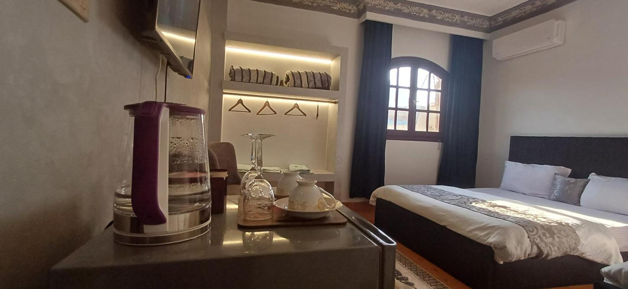 Pyramids Kingdom Hotel Kafret el-Gabal Екстериор снимка